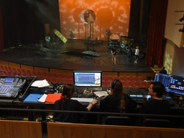 Creating a Set Design